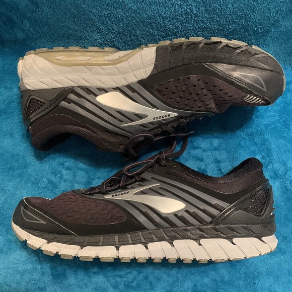 Brooks BEAST 18 Men's Running Shoes Size 12.5 Wide 2E Black/Grey/Silver - Picture 3 of 11